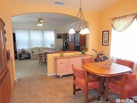 1805 Lifetime Dr, Modesto, CA 95355 photo 8