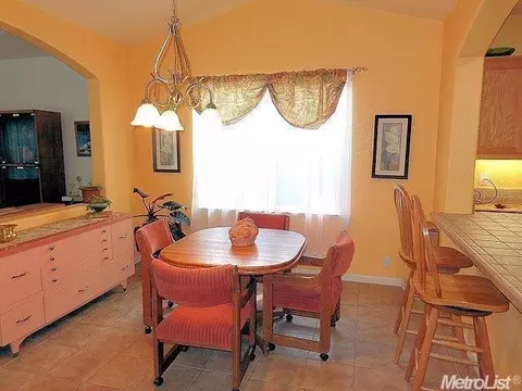 1805 Lifetime Dr, Modesto, CA 95355 photo 9
