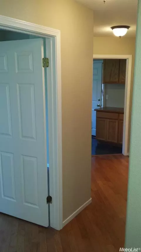 807 Eucalyptus Ct, Lodi, CA 95242 photo 15