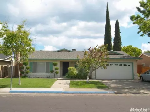 3204 Pembroke Dr, Modesto, CA 95350 photo 1