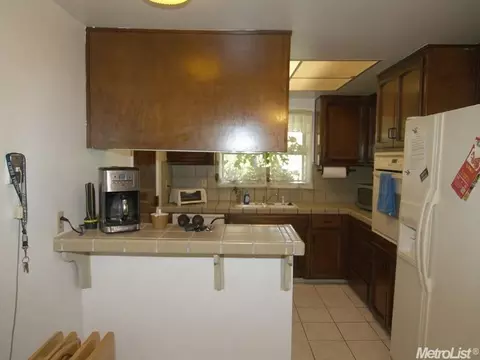 3204 Pembroke Dr, Modesto, CA 95350 photo 11