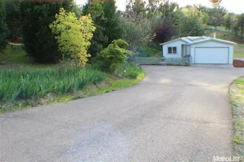 3041 Good Shepherd Ln, Placerville, CA 95667 photo 2