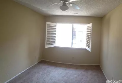 473 Cherry Ln #J, Manteca, CA 95337 photo 13