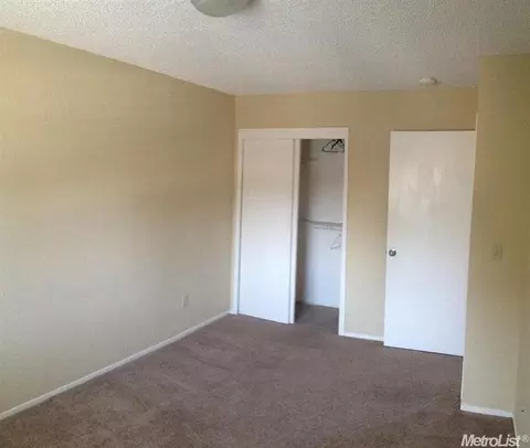 473 Cherry Ln #J, Manteca, CA 95337 photo 12