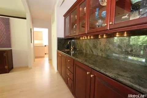 5750 Classic Pl, Carmichael, CA 95608 photo 10