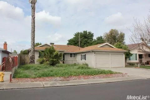 339 Harding Ave, Manteca, CA 95336 photo 1