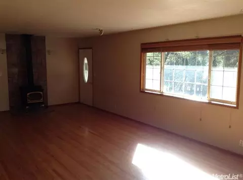 6787 Jasmine Dr, Placerville, CA 95667 photo 4