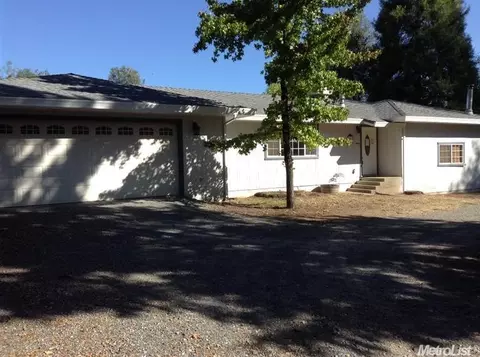 6787 Jasmine Dr, Placerville, CA 95667 photo 1