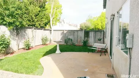 845 Shelborne Dr, Tracy, CA 95377 photo 4