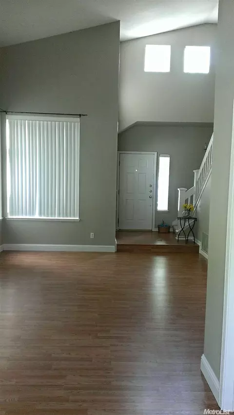 845 Shelborne Dr, Tracy, CA 95377 photo 5