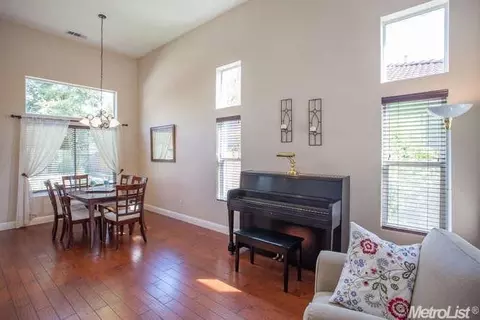 2847 Prado Ln, Davis, CA 95618 photo 3