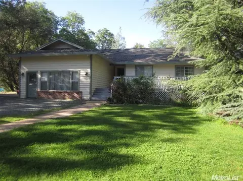 582 Jans Ln, Colfax, CA 95713 photo 1
