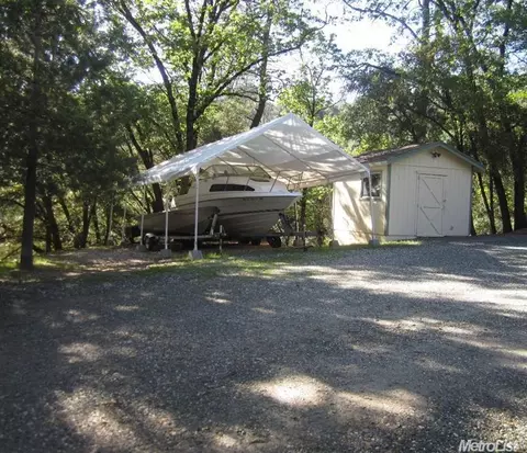 582 Jans Ln, Colfax, CA 95713 photo 3