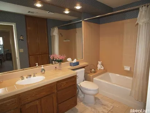 2512 Van Derk Cir, Modesto, CA 95356 photo 16