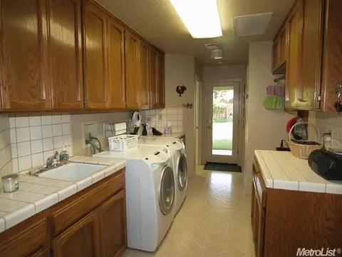 2512 Van Derk Cir, Modesto, CA 95356 photo 19