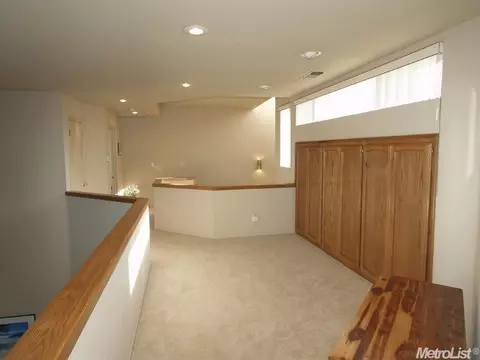 2512 Van Derk Cir, Modesto, CA 95356 photo 12