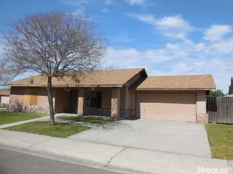 2029 Ridgecrest Dr, Modesto, CA 95351 photo 1
