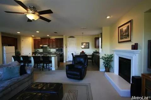 862 Bluestone Cir, Folsom, CA 95630 photo 8