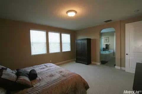 862 Bluestone Cir, Folsom, CA 95630 photo 13
