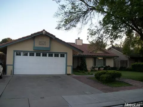 2620 Star Oak Ct, Modesto, CA 95355 photo 1