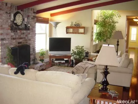 3901 Ruisdael Dr, Modesto, CA 95356 photo 7