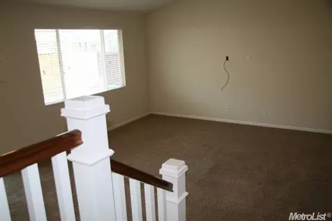 1087 Nello Way, Manteca, CA 95337 photo 8