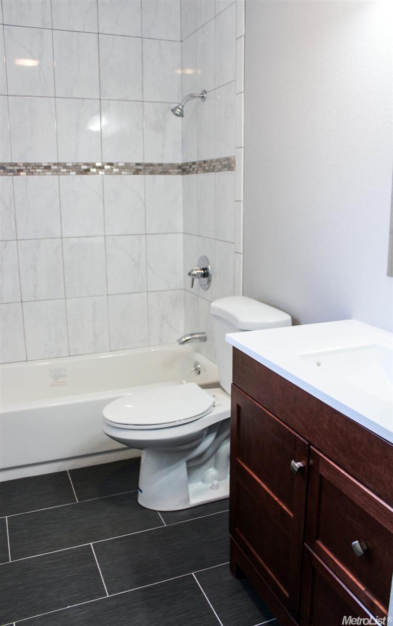3613 Asheboro Ln, Modesto, CA 95357 photo 5
