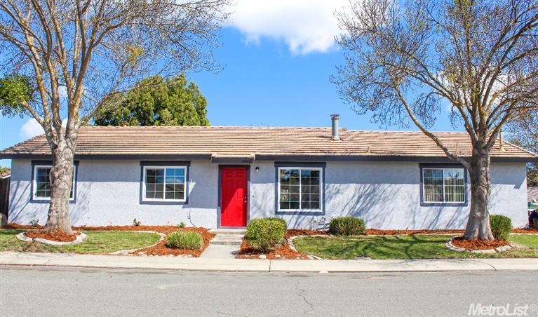 3613 Asheboro Ln, Modesto, CA 95357 photo 2