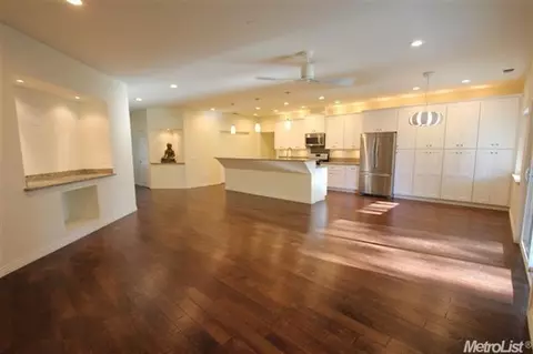 3129 Garfield Ave, Carmichael, CA 95608 photo 8