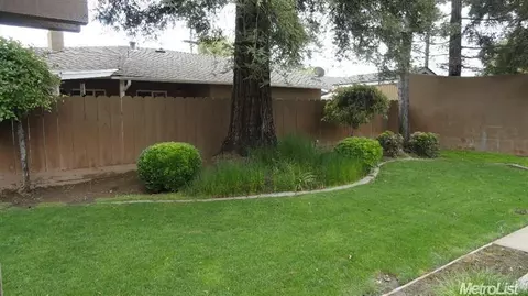 512 Phoenix Ave, Modesto, CA 95354 photo 5