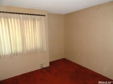 512 Phoenix Ave, Modesto, CA 95354 photo 15