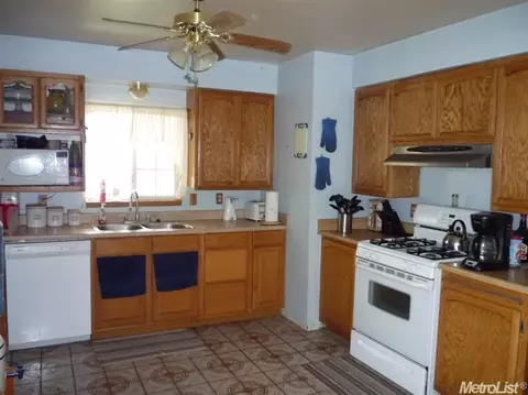 4804 Ebbett Way, Modesto, CA 95357 photo 9
