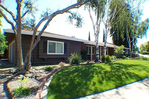 1630 Smith Dr, Turlock, CA 95382 photo 1