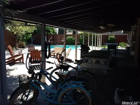 1630 Smith Dr, Turlock, CA 95382 photo 10