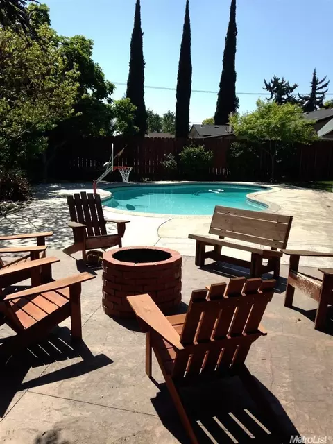 1630 Smith Dr, Turlock, CA 95382 photo 8