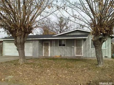1825 W 8th St, Merced, CA 95341 photo 1