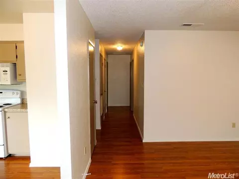 1014 1st St, Galt, CA 95632 photo 8