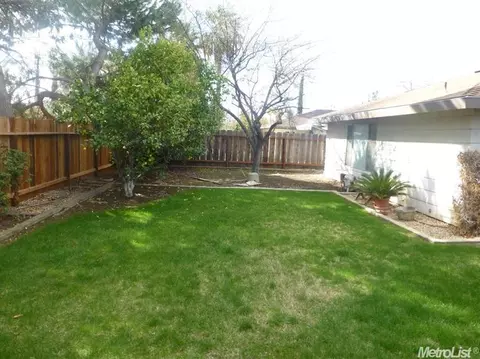 26 W Donna Dr, Merced, CA 95348 photo 13