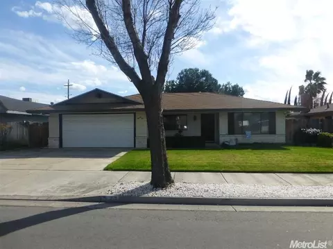 26 W Donna Dr, Merced, CA 95348 photo 1