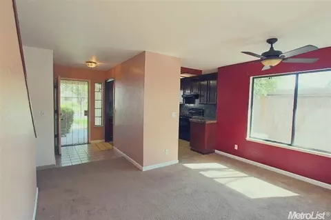 2336 Quail Run Ct, Modesto, CA 95355 photo 4