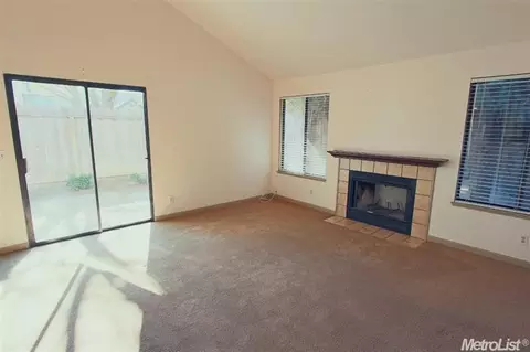 2336 Quail Run Ct, Modesto, CA 95355 photo 10