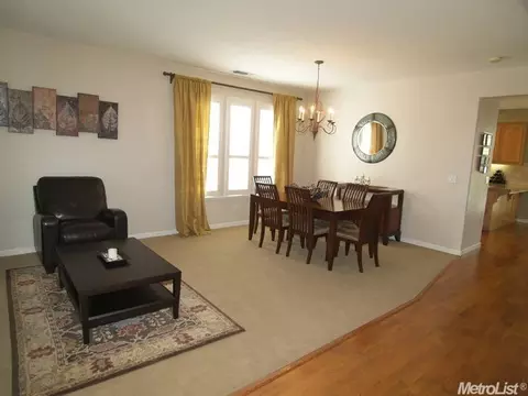 1704 Avignon Ln, Modesto, CA 95356 photo 4