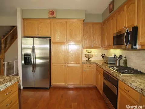 1704 Avignon Ln, Modesto, CA 95356 photo 10