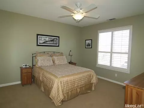1704 Avignon Ln, Modesto, CA 95356 photo 15