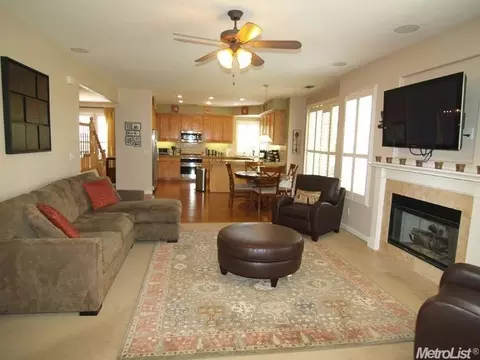 1704 Avignon Ln, Modesto, CA 95356 photo 5