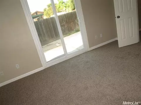 3720 Belbrook Pl, Modesto, CA 95356 photo 9