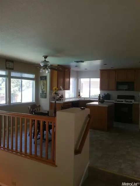 2908 Avon Rd, Rocklin, CA 95765 photo 8