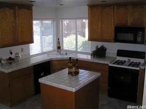 2908 Avon Rd, Rocklin, CA 95765 photo 10
