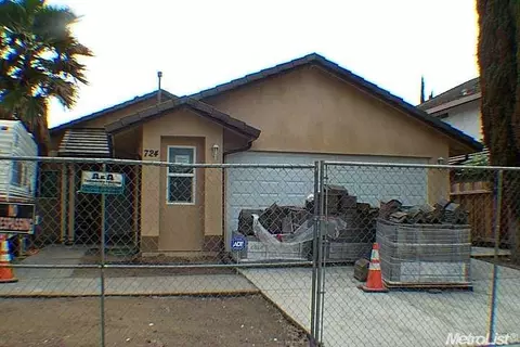 724 Park Hurst Way, Modesto, CA 95358 photo 1