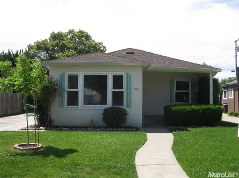 661 N N Cres, Lodi, CA 95240 photo 2